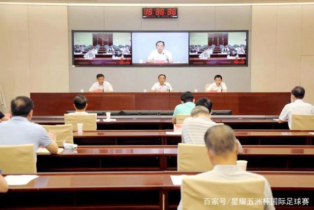 杨31+10+绝杀詹眉空砍77分 老鹰险胜湖人6连胜