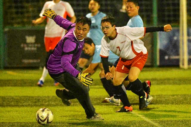 翟晓川16分郭艾伦12分 北京险胜辽宁豪取6连胜