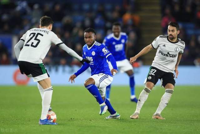 15年9号秀一年合同重返太阳 NBA生涯场均8.8分